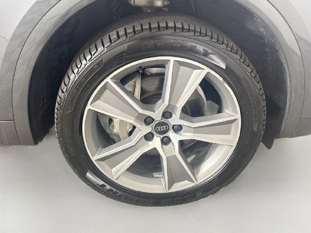 2025 Audi Q5 45 S line Premium quattro