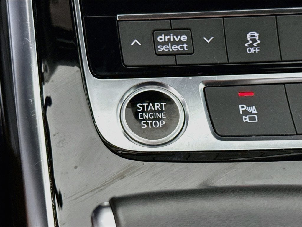 2025 Audi Q7 55 Premium Plus quattro