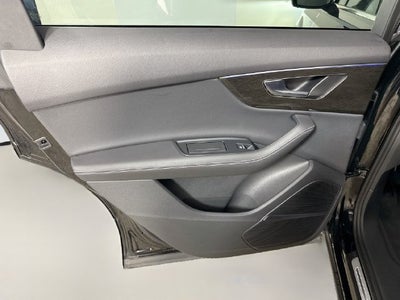 2025 Audi Q7 55 Premium Plus quattro