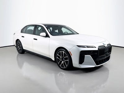 2025 BMW 7 Series 740i