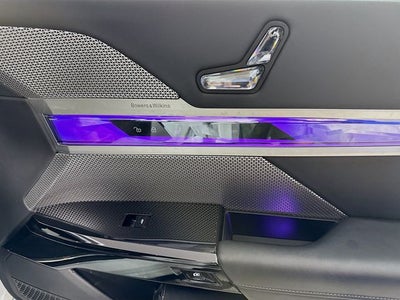 2025 BMW 7 Series 740i