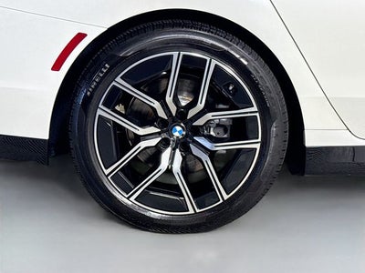 2025 BMW 7 Series 740i