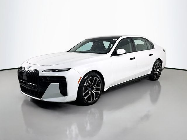 2025 BMW 7 Series 740i