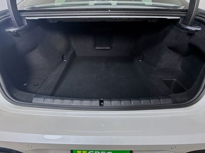 2025 BMW 7 Series 740i