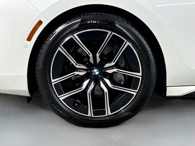 2025 BMW 7 Series 740i