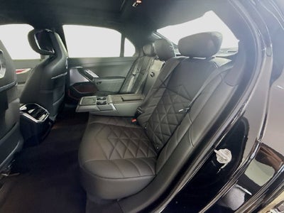 2026 BMW 7 Series 740i xDrive