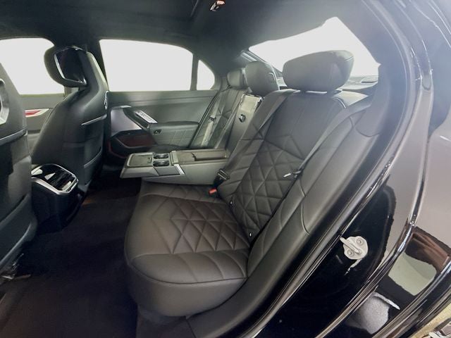 2026 BMW 7 Series 740i xDrive