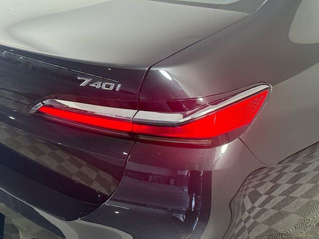2026 BMW 7 Series 740i xDrive