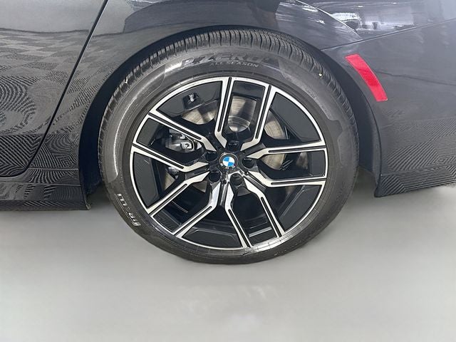 2026 BMW 7 Series 740i xDrive