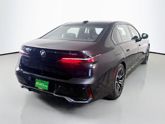 2026 BMW 7 Series 740i xDrive