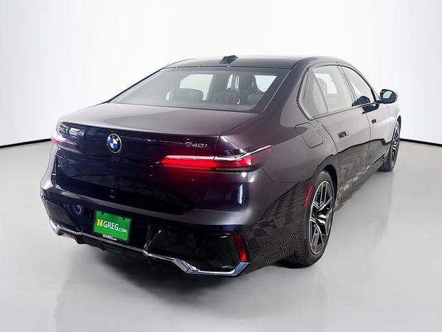2026 BMW 7 Series 740i xDrive