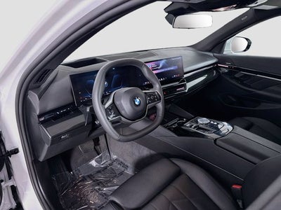 2024 BMW 5 Series 530i