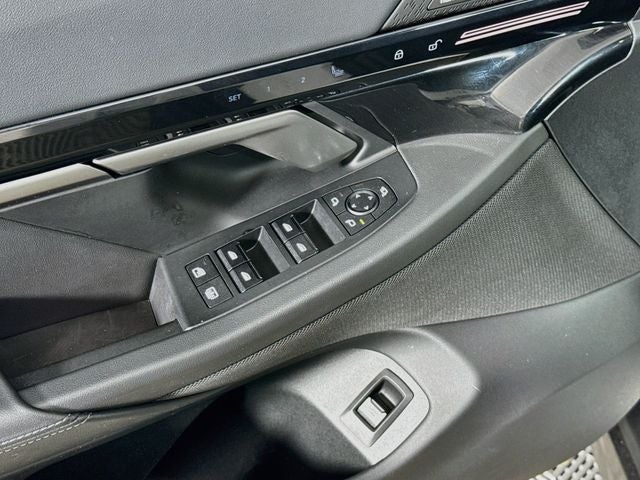 2024 BMW 5 Series 530i