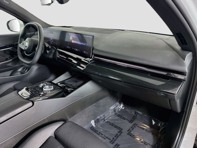 2024 BMW 5 Series 530i