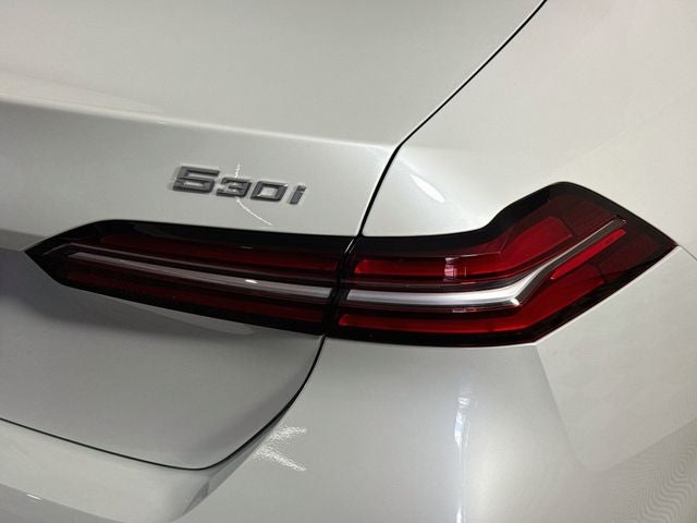 2024 BMW 5 Series 530i