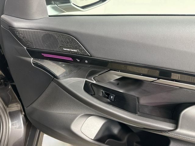 2026 BMW 5 Series 530i