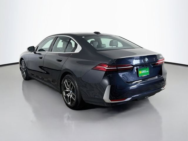 2026 BMW 5 Series 530i
