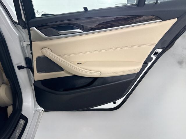 2023 BMW 5 Series 530i