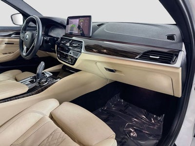 2023 BMW 5 Series 530i