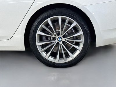 2023 BMW 5 Series 530i