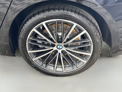 2023 BMW 5 Series 530i