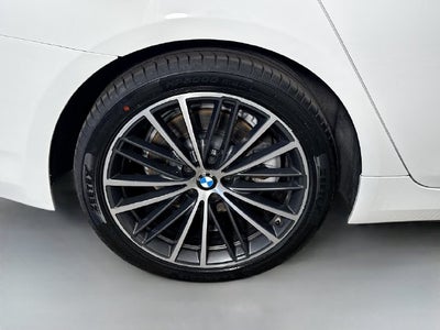 2021 BMW 5 Series 530i