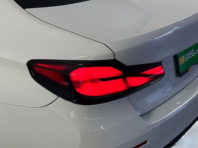 2021 BMW 5 Series 530i