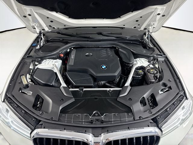 2021 BMW 5 Series 530i