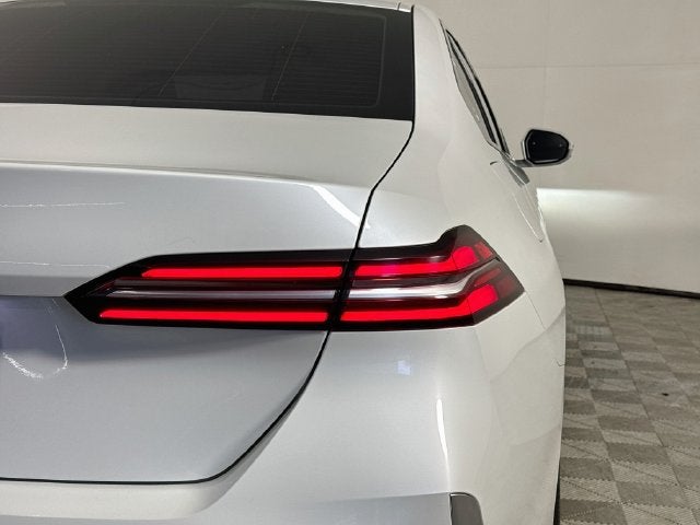 2024 BMW 5 Series 530i xDrive