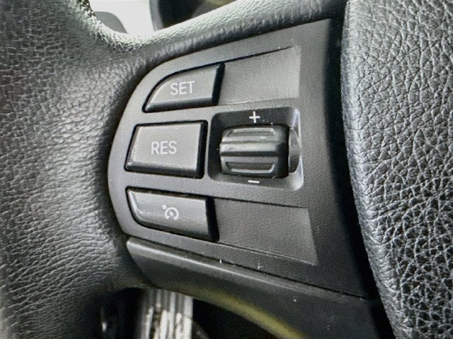 2018 BMW 3 Series 320i
