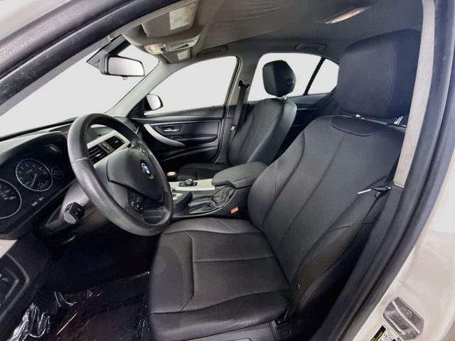 2018 BMW 3 Series 320i