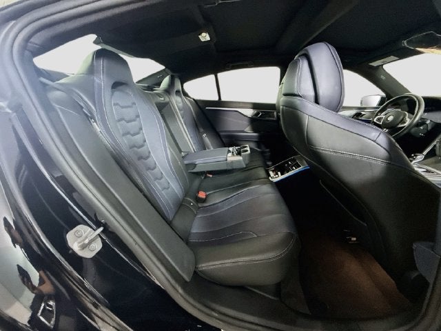 2024 BMW 8 Series 840