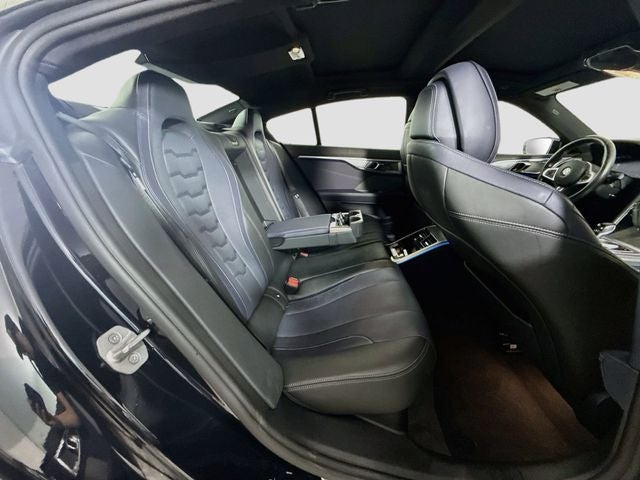 2024 BMW 8 Series 840