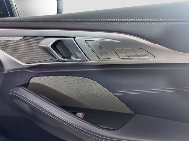 2024 BMW 8 Series 840