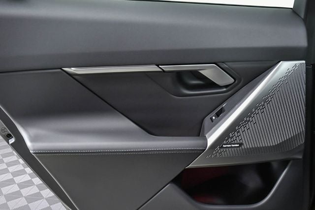 2025 BMW i5 xDrive40