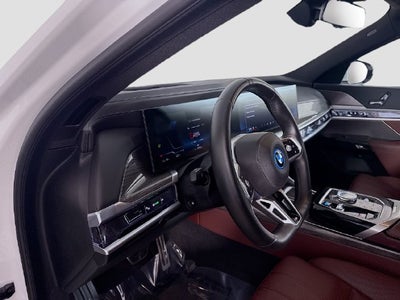 2025 BMW i7 eDrive50