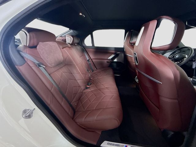 2025 BMW i7 eDrive50