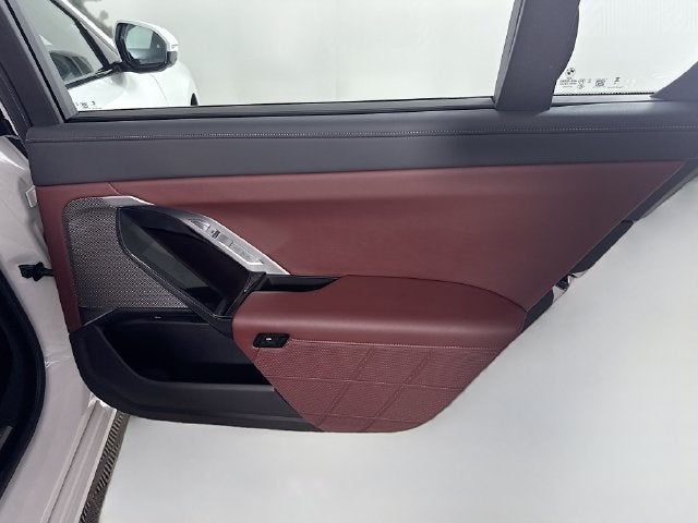 2025 BMW i7 eDrive50