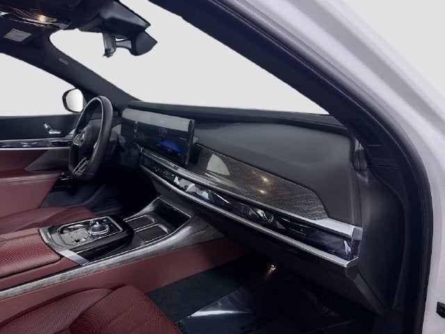 2025 BMW i7 eDrive50