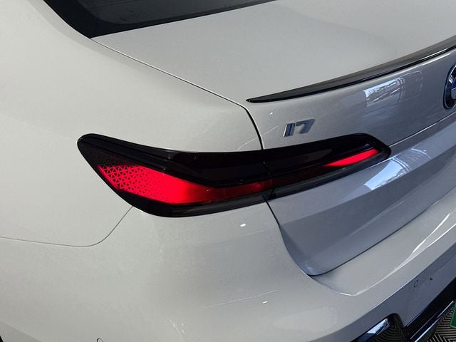 2025 BMW i7 eDrive50