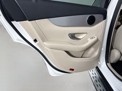2020 Mercedes-Benz GLC GLC 300