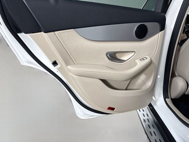 2020 Mercedes-Benz GLC GLC 300