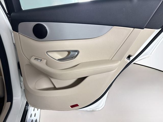 2020 Mercedes-Benz GLC GLC 300
