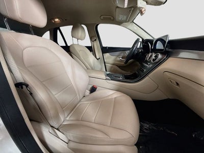 2020 Mercedes-Benz GLC GLC 300