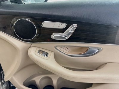 2020 Mercedes-Benz GLC GLC 300