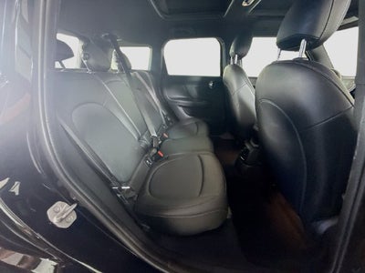2022 MINI Cooper Countryman Oxford Edition