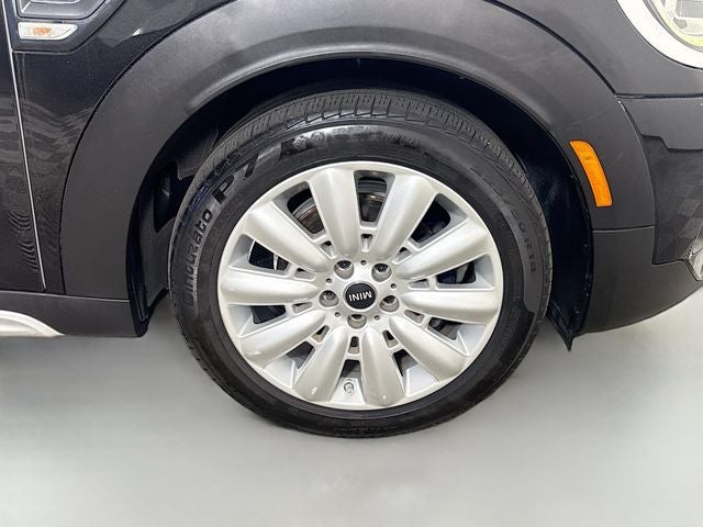 2022 MINI Cooper Countryman Oxford Edition