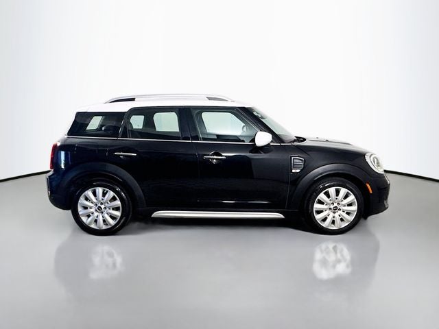 2022 MINI Cooper Countryman Oxford Edition