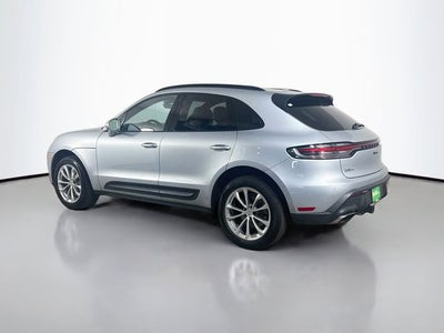 2023 Porsche Macan Base