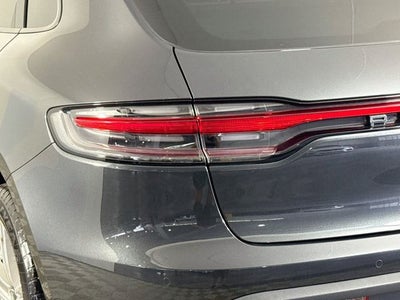 2023 Porsche Macan Base
